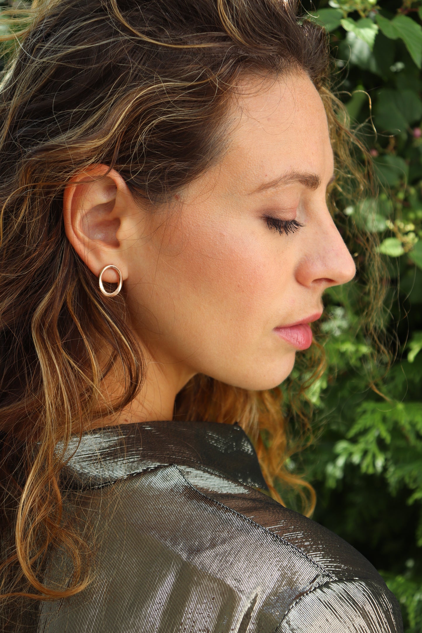 Single Link Earrings with Diamonds