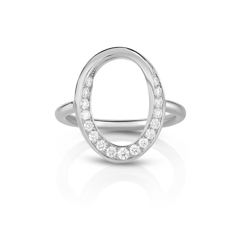 Single Link Ring with Pave Diamonds