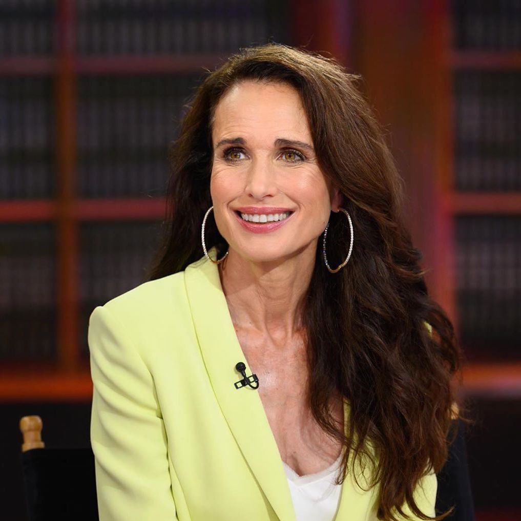 Andie MacDowell in Lauren Addison