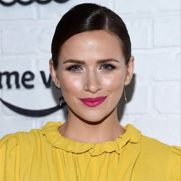 Shantel VanSanten wears Lauren Addison