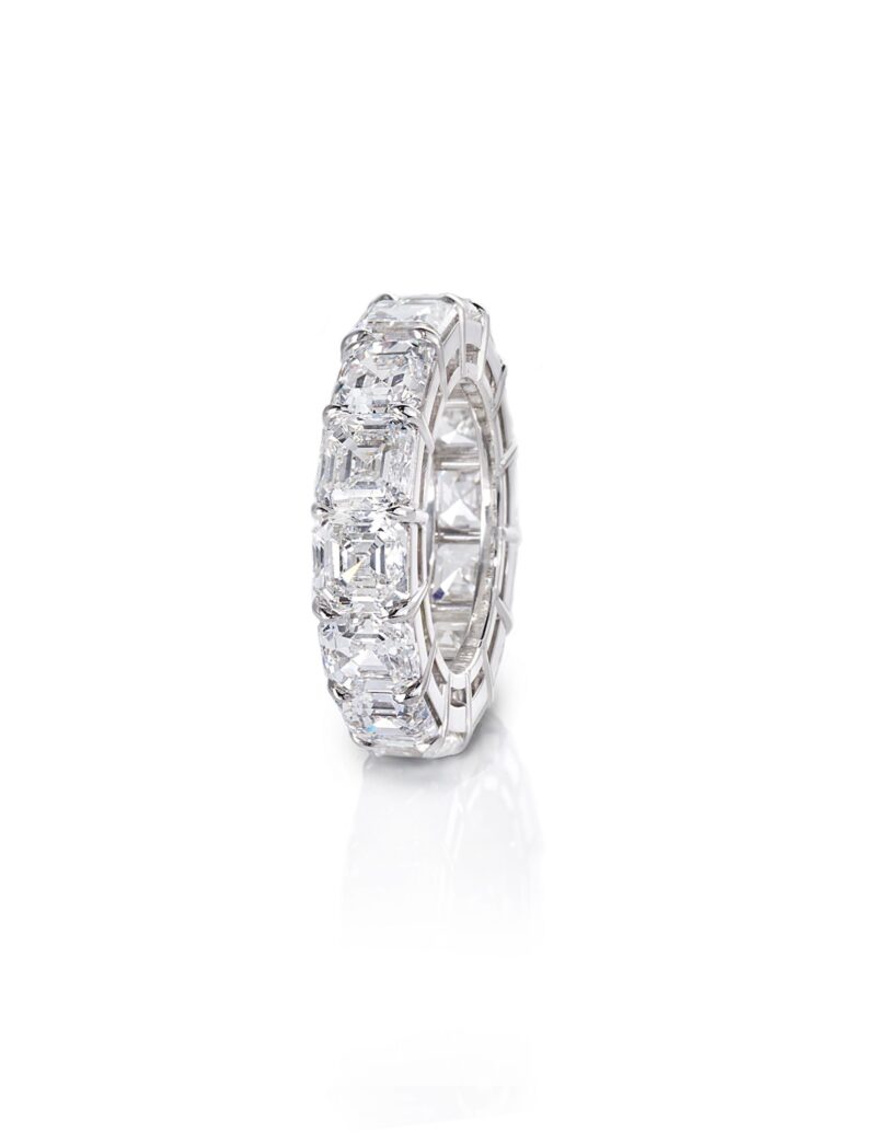 Asscher-Cut Diamond Eternity Band